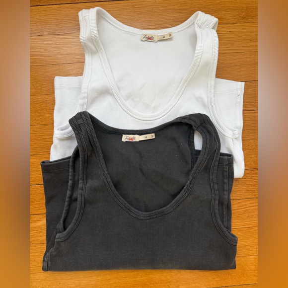 Faherty Women's Black and White Tank Tops - Picture 1 of 4